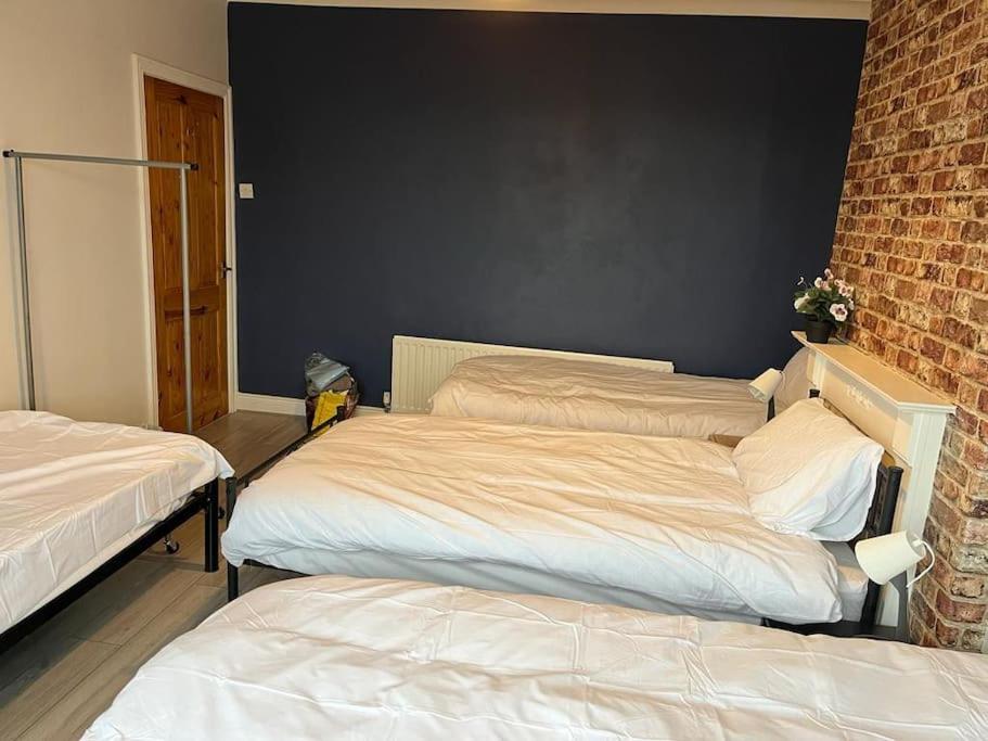 Ovington Grove 2 Fully Equipped Kitchen Free Parking 3 Bedrooms Netflix Newcastle Upon Tyne Exterior foto